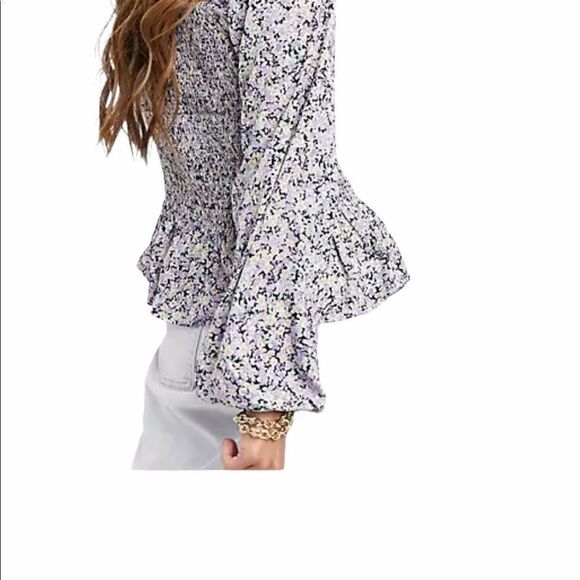 Floral Soffy Peplum Blouse Vero Moda  Sz M  NWT - Picture 9 of 11